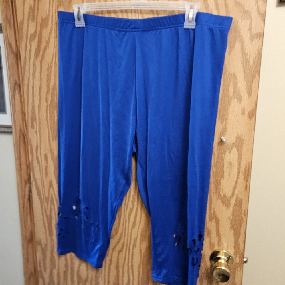 NEW CAPRI'S SIZE 4X
